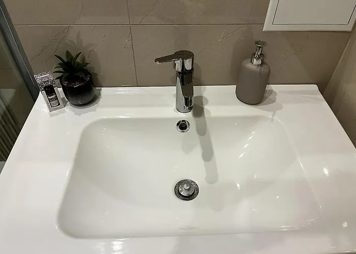 Charmante Wohnung: Naehe Zentrum *